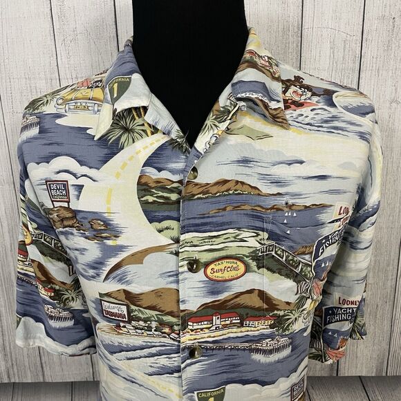 Warner Bros. Other - VTG Warner Bros Men's XXL Taz Devil Beach California Hawaiian Button-Up Shirt